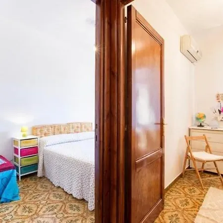 Апартаменты Alguereta House *
