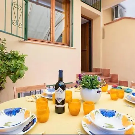 Апартаменты Alguereta House Альгеро